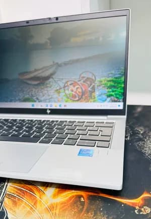 HP EliteBook 830 G8 Business Ultrabook