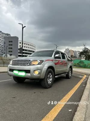 Toyota Hilux Double Cab 2010