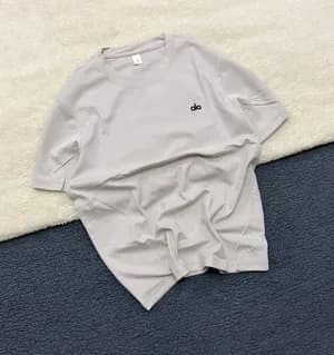 Light fashion clothing