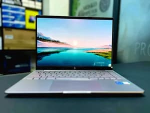 HP Pavilion Plus 14 Laptop