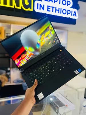 Alienware M15 R6 Core i7 512 SSD 16GB RAM 15.6 inch