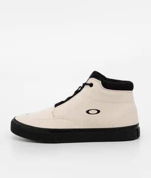 OAKLEY 36.5, 38, 40.5, 42-44.5, 47