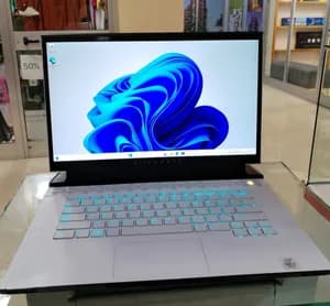 Alienware Gaming Laptop i7 16GB 512GB
