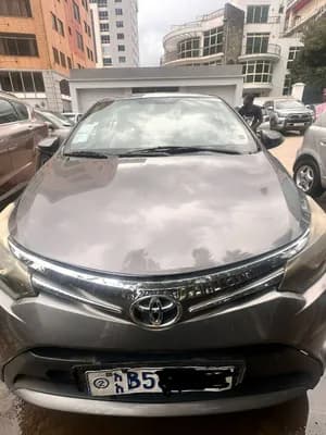 Toyota Yaris Sedan 2014