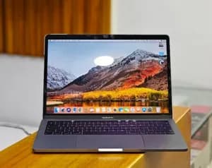 Apple MacBook Pro 2019 13.3 Inch