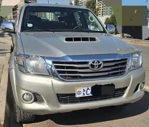 Toyota Hilux Double Cab 2014