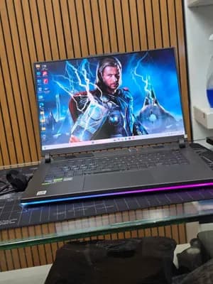 Asus ROG Strix i9 RTX 4060 Laptop