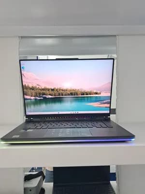 Asus ROG Core i9 RTX 4080 Laptop