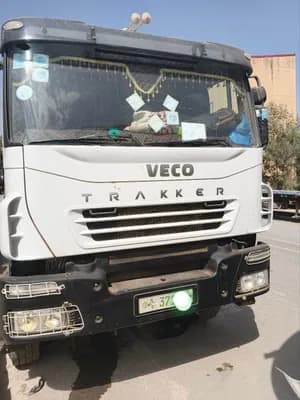Iveco Trakker Truck Tractor 2006