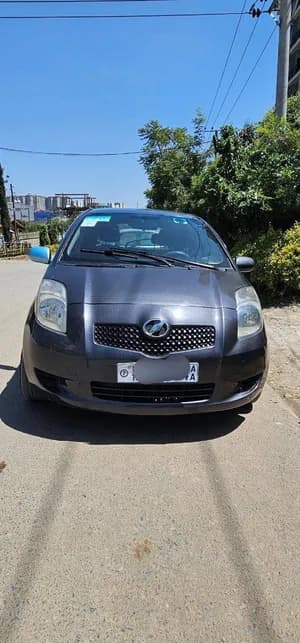 yaris compact
