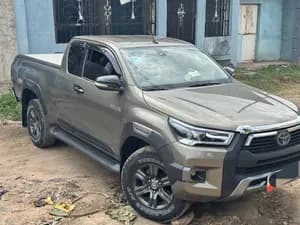 Toyota Hilux 2021 Invincible