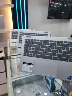 HP OmniBook 5 Flip 14" 2K Laptop