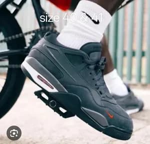 Nike Air Jordan 4 Rm