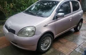 TOYOTA VITZ 2001