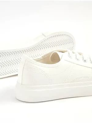 trainers 38