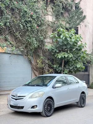 Toyota Yaris Sedan 1.3 Automatic 2007