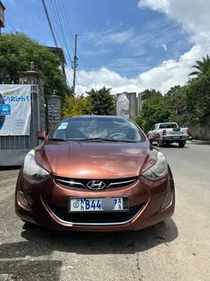 Hyundai Elantra 2015