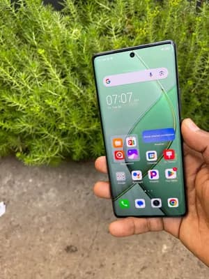Tecno Spark 20 Pro Plus 256GB