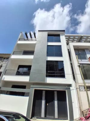 G+3 House 105 Sqm Sumit Court