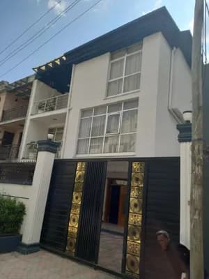 House for Sale in Summit 200 sqm