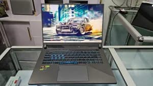 ASUS ROG Strix Ryzen 9 RTX 5060