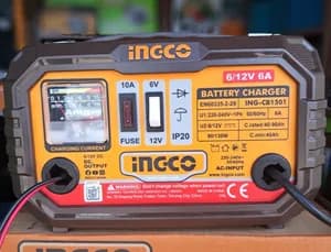 incco 12V battery charger