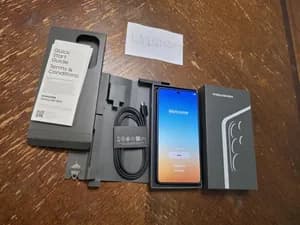 Samsung S26 256GB Smartphone
