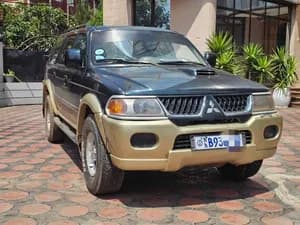 Mitsubishi Pajaro 2008 Manual 2.6L