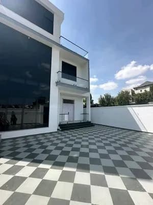 ወሰን 240 ካሬ G+2 ቤት