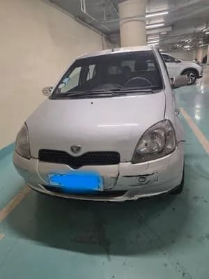 Toyota Vitz 2001 1.0L