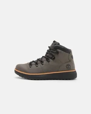 Timberland Road 40-42, 46