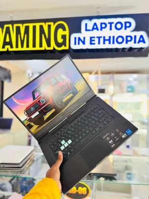 Asus tuf Dash F15 512GB 16GB RAM