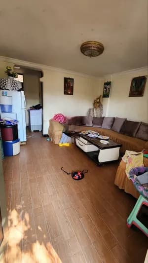 One Bedroom Summit Condominium 47 sqm