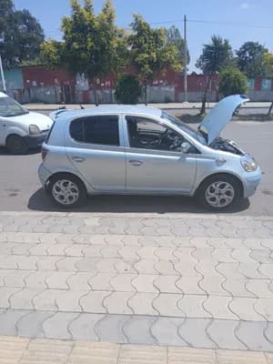 Toyota Vitz 2004 Automatic