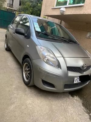 Toyota Yaris Compact 2009