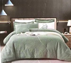 8 Pcs Comforter Set