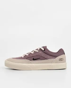 Nike Malor