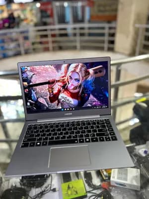 Hasse 14 inch 256 SSD 8GB