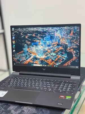 HP Victus 15