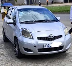 Toyota Yaris Compact 2009