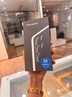 Samsung Galaxy S26 Ultra 12GB RAM 256GB Storage