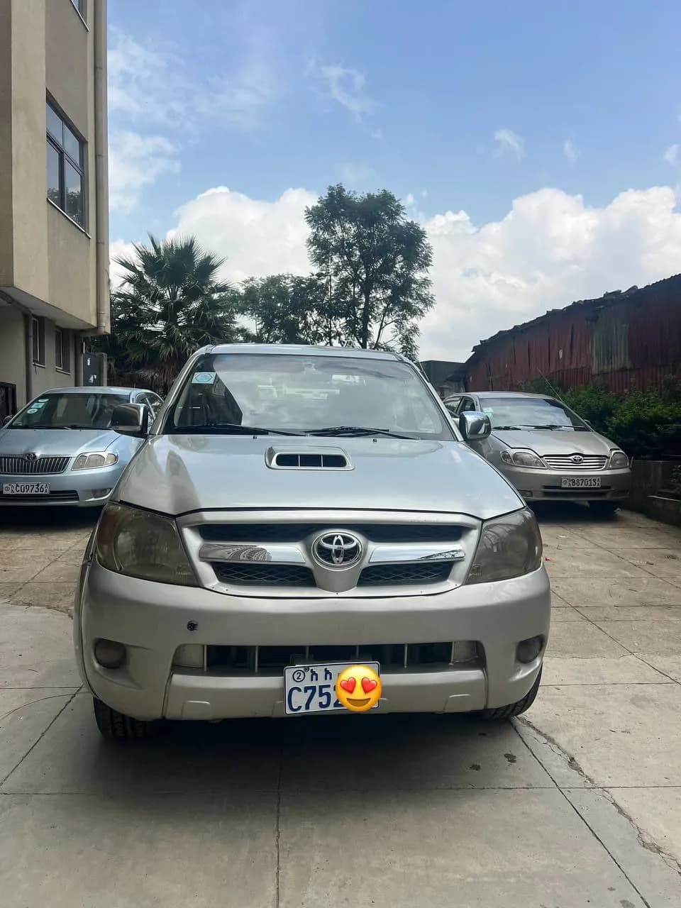 Listing photo 3
