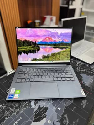 Lenovo Yoga 14s i7 16GB 512GB