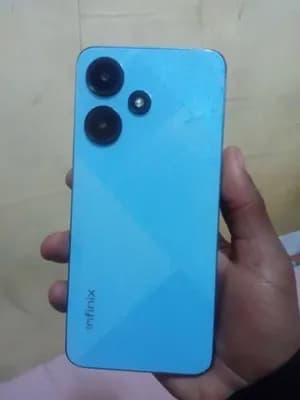 Infinix Hot30i 128GB 4GB