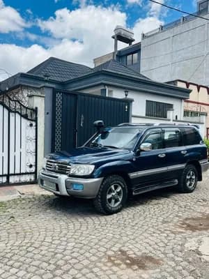 Toyota Land Cruiser 105 2007