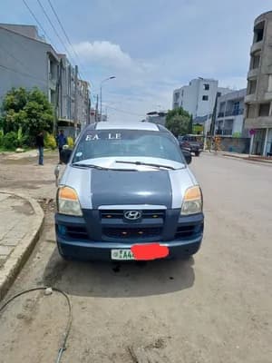 Hyundai Starex H200 2005