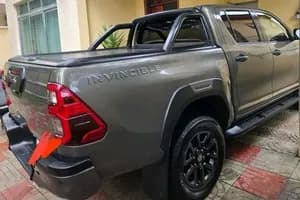 Toyota Hilux Invincible Double Cab 2021
