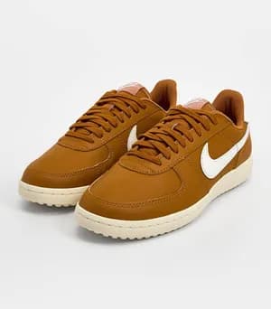 Nike Field 40-42