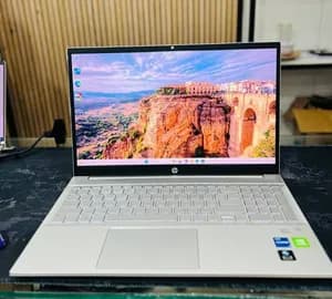HP Pavilion i5 12th Gen 16GB 512GB