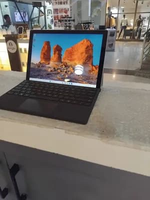 Microsoft Surface Pro 7 i7 16GB 256GB